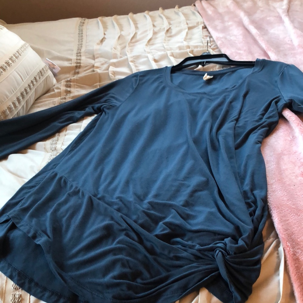 Ladies light weight top